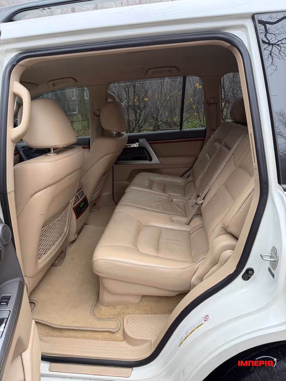 Toyota Land Cruiser - фото 9
