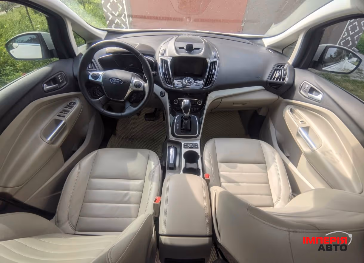 Ford C-MAX - фото 12