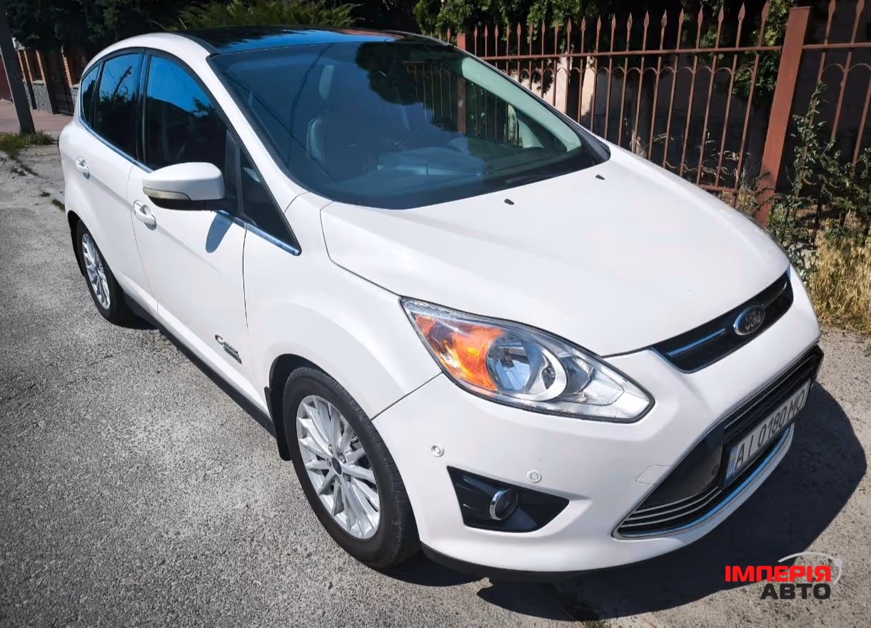 Ford C-MAX - фото 8