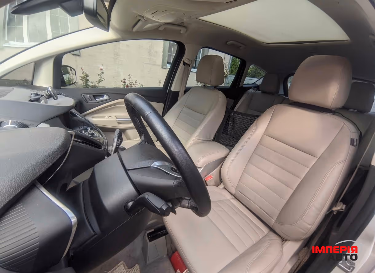 Ford C-MAX - фото 11