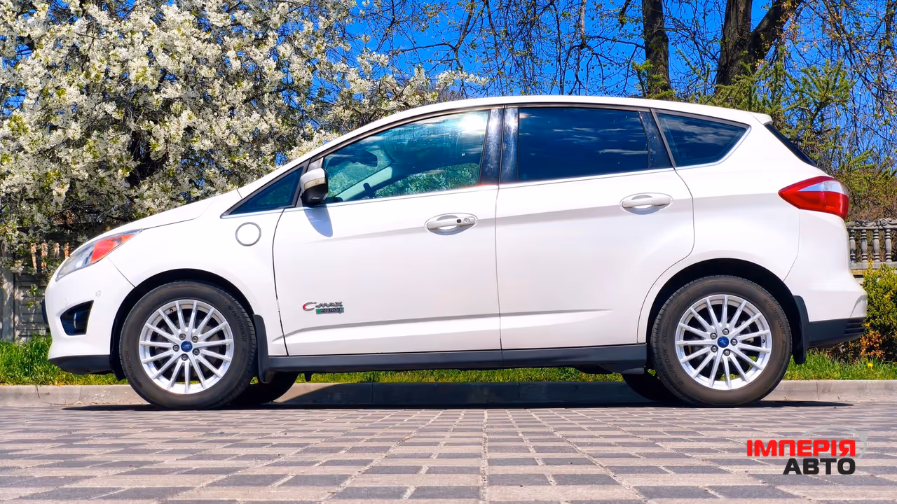 Ford C-MAX - фото 3