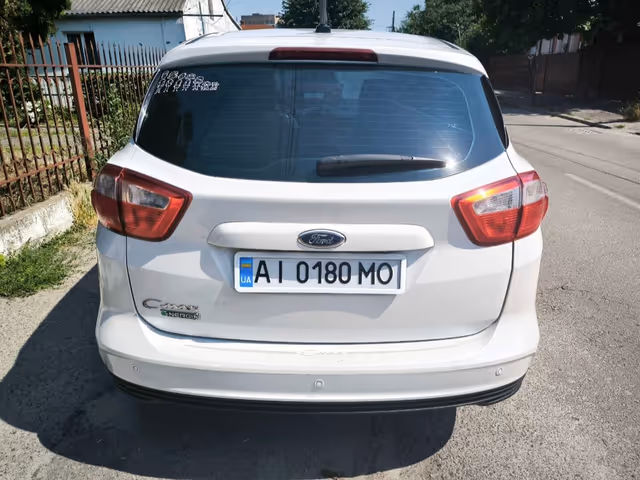 Ford C-MAX - фото 5