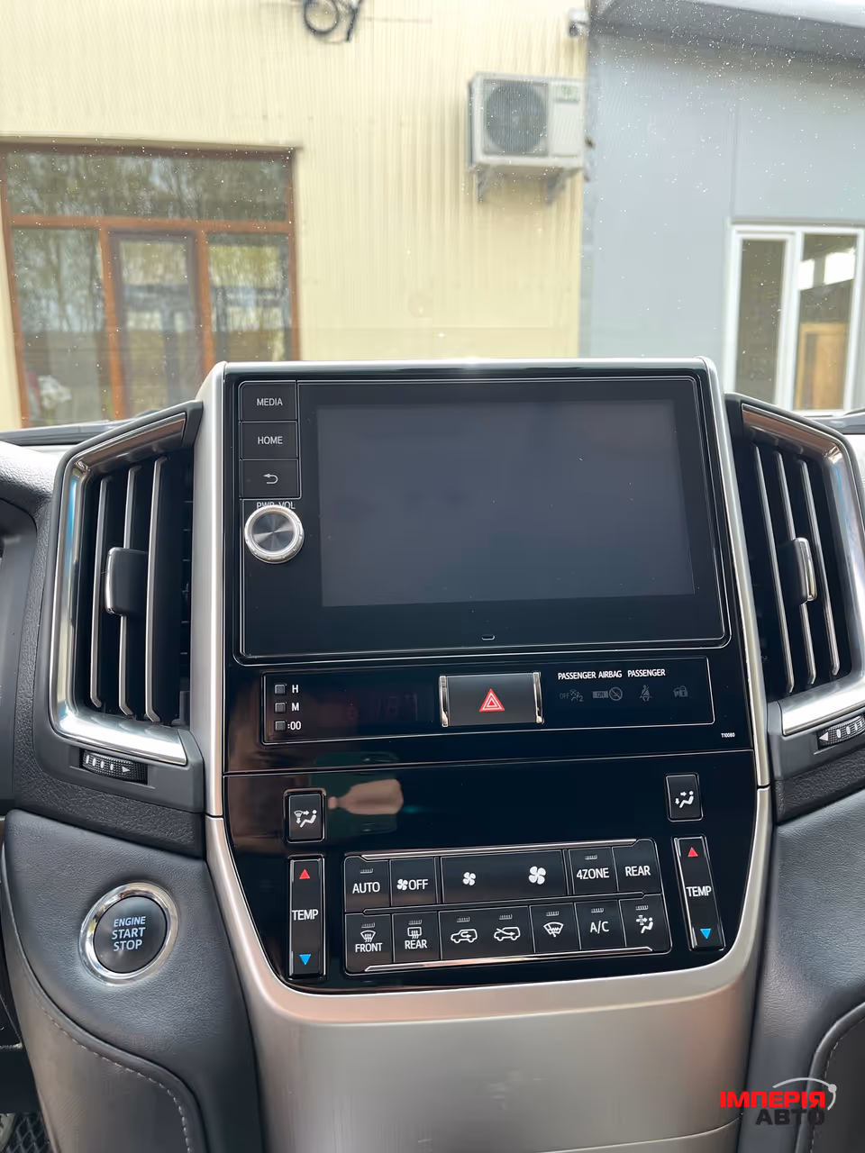 Toyota Land Cruiser - фото 11