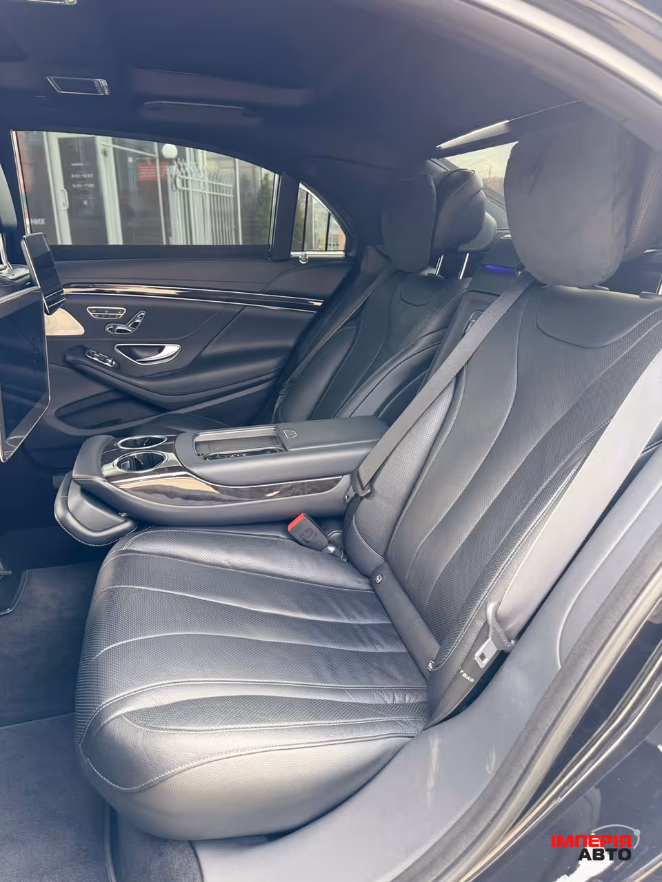 Mercedes-Benz S-Класс - фото 14