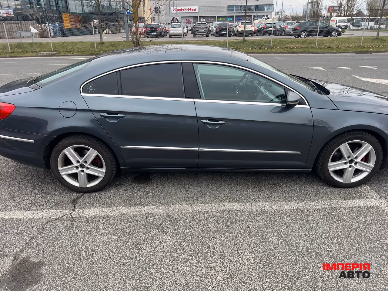 Volkswagen Passat CC - фото 9