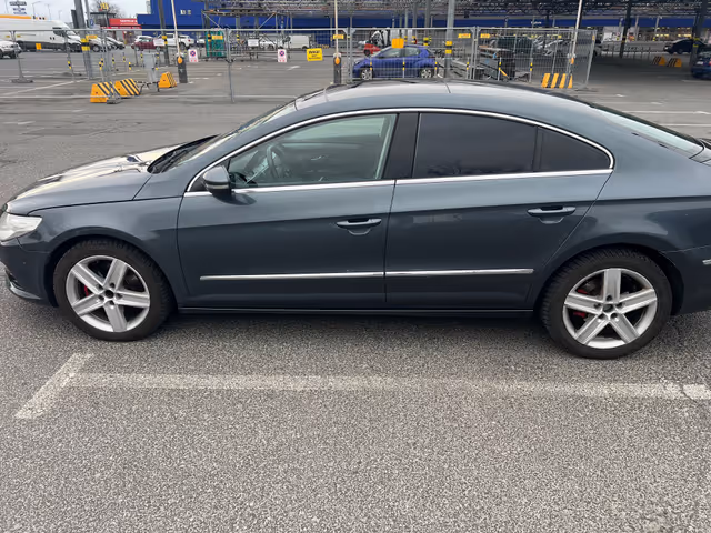 Volkswagen Passat CC - фото 4