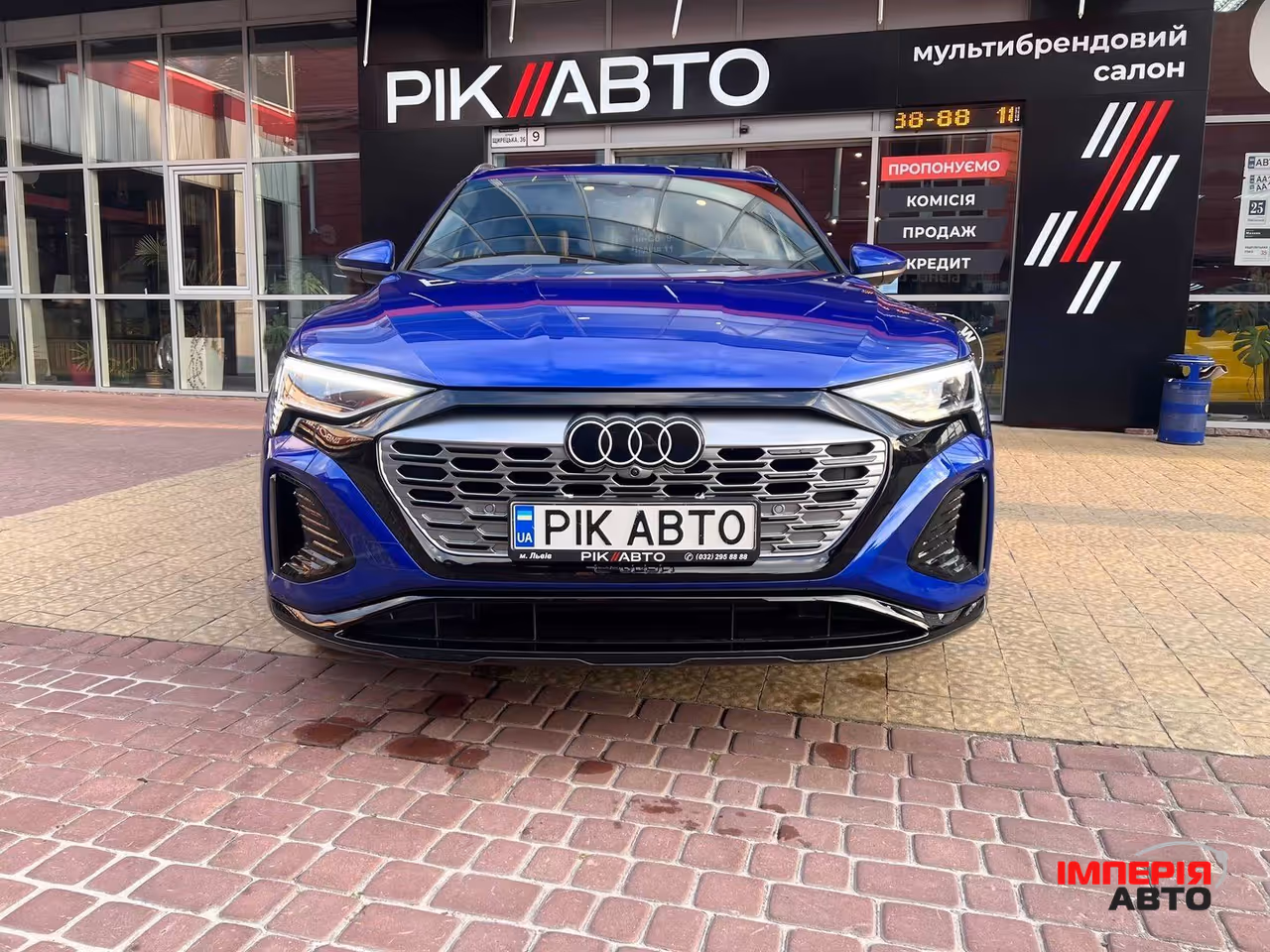 Audi Q8 e-tron - фото 3