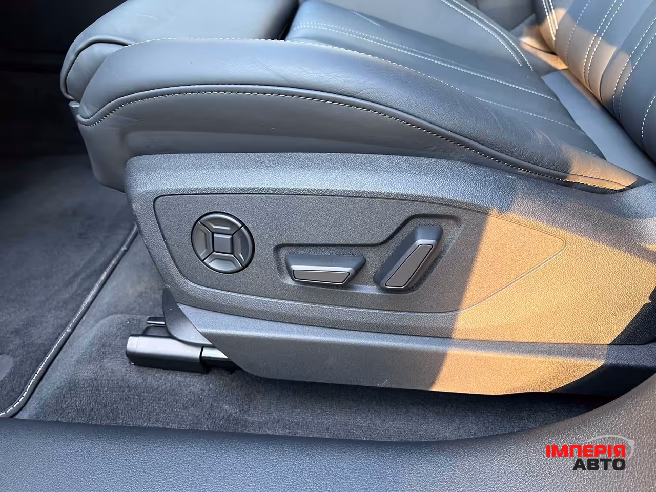 Audi Q8 e-tron - фото 28