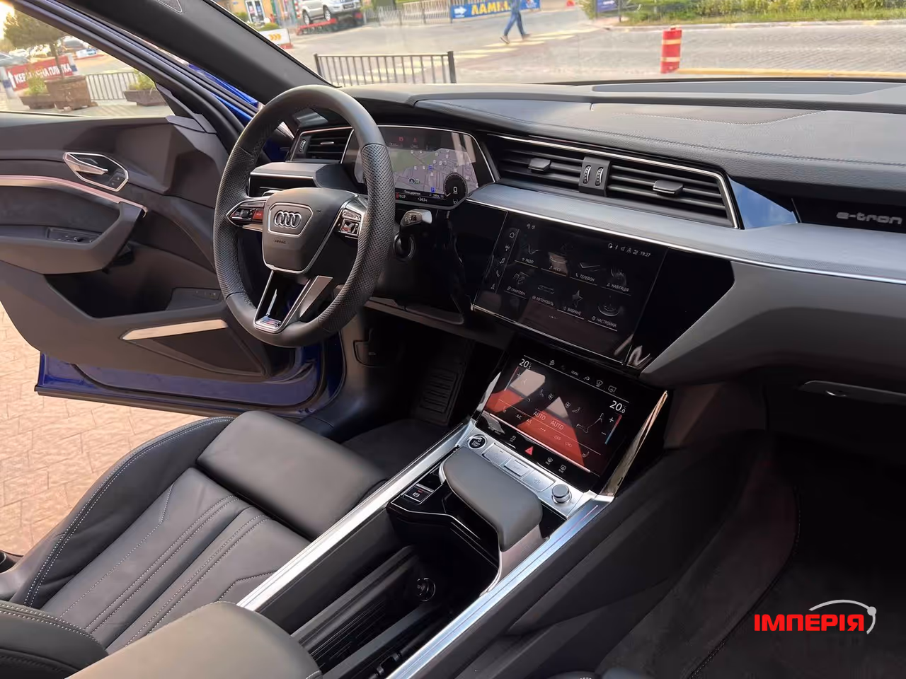 Audi Q8 e-tron - фото 59