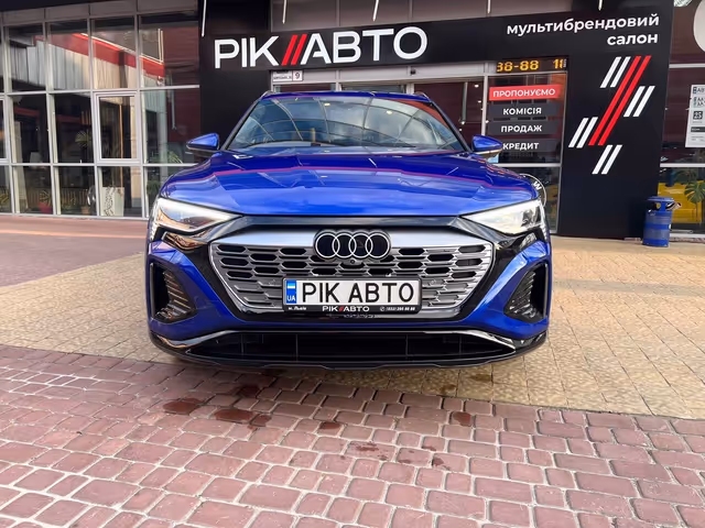 Audi Q8 e-tron - фото 3