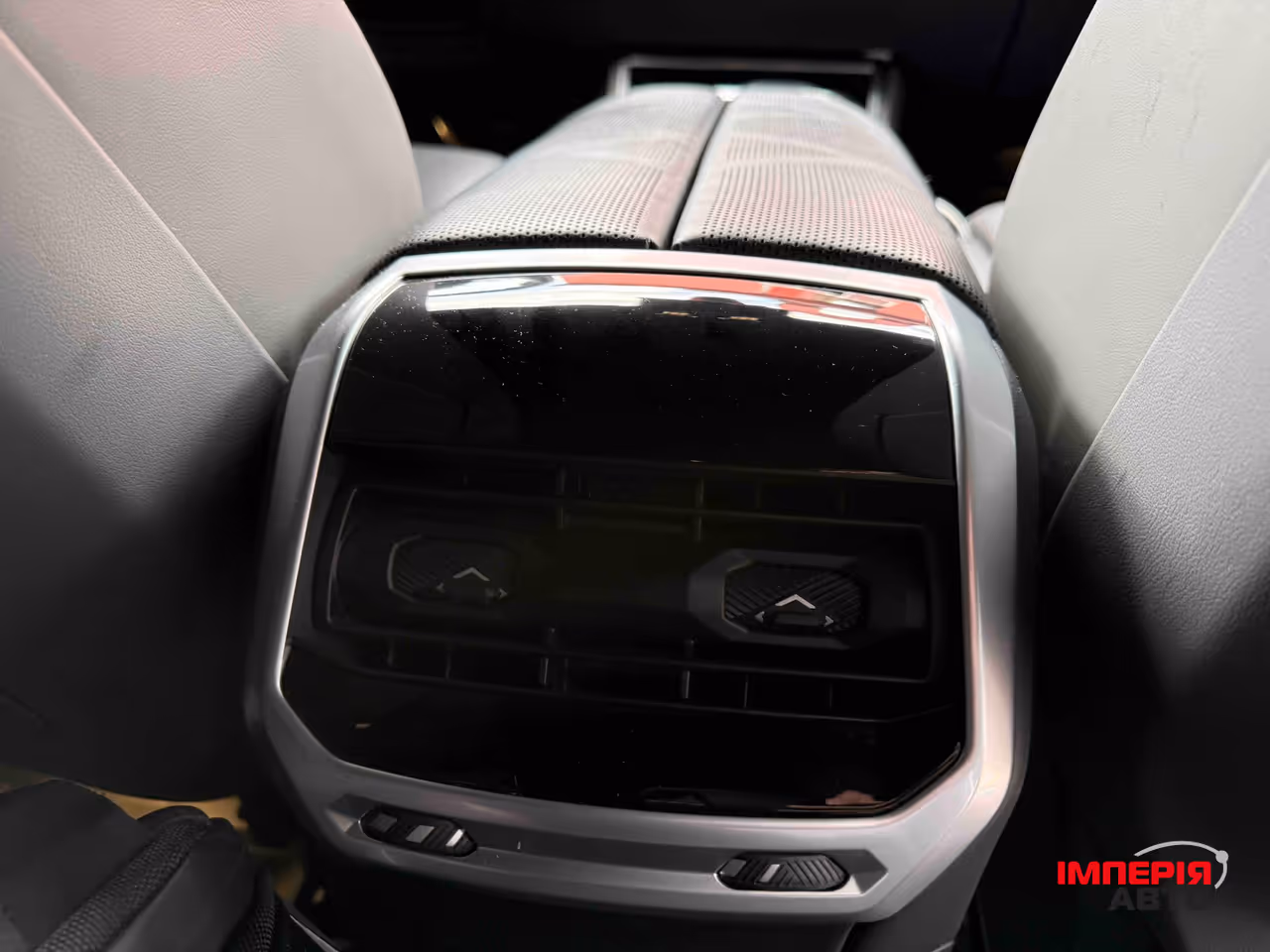 BMW i7 - фото 41