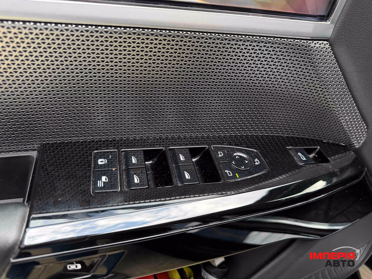 BMW i7 - фото 18