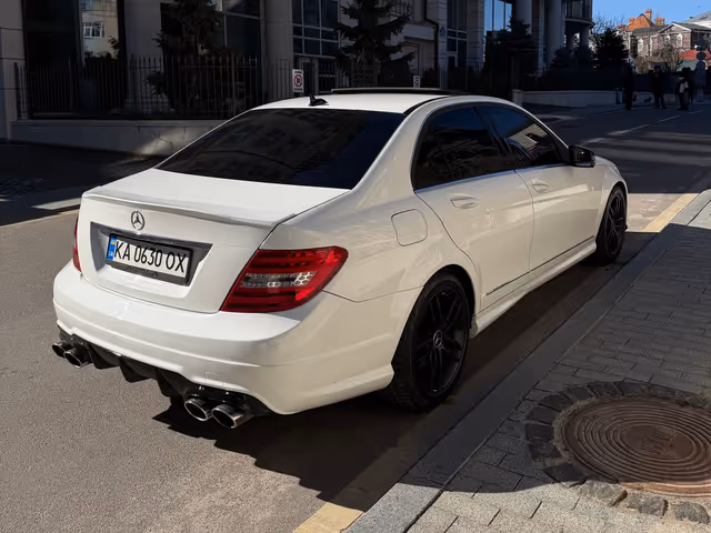 Mercedes-Benz C-Класс - фото 1