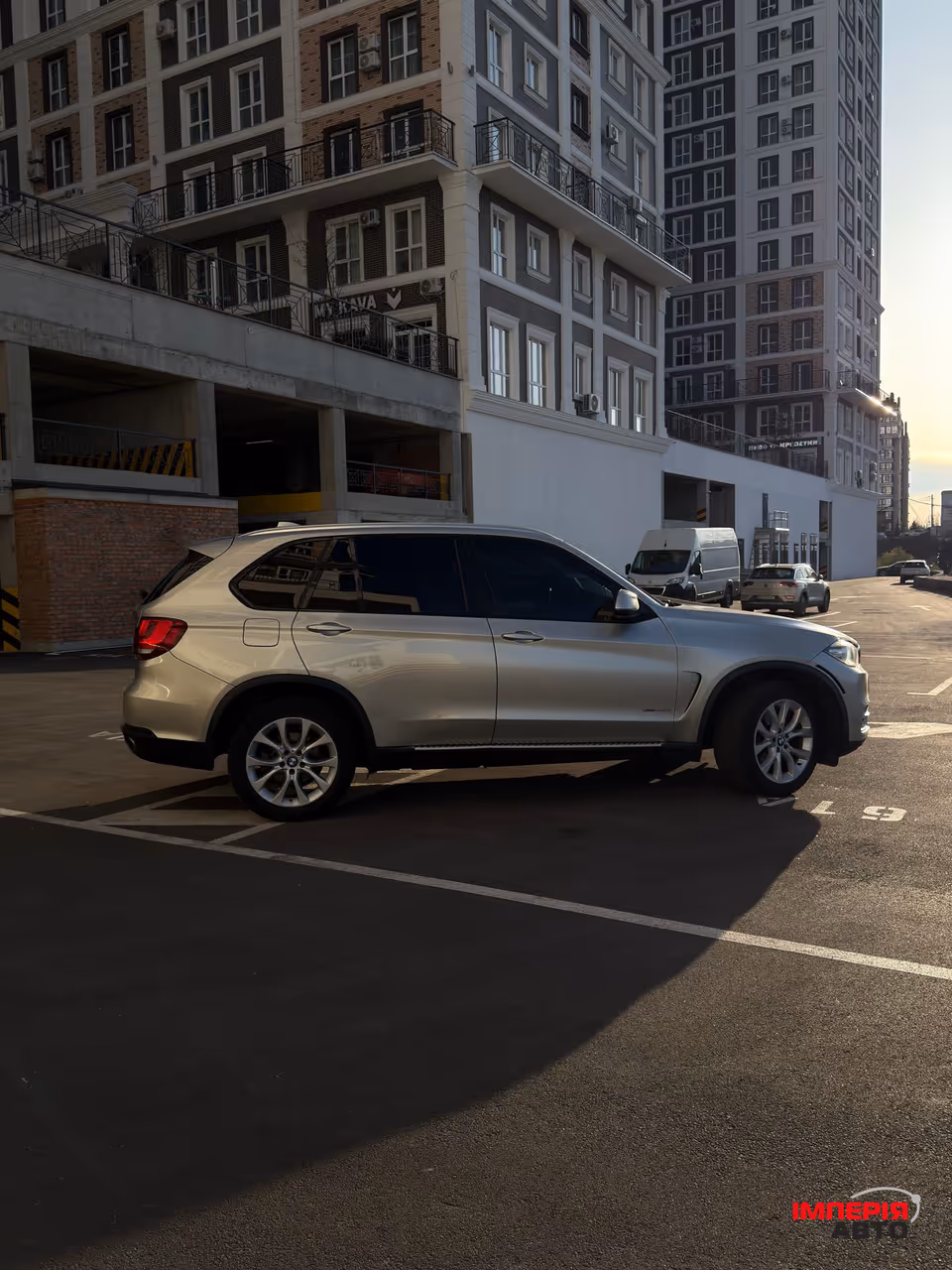 BMW X5 - фото 6