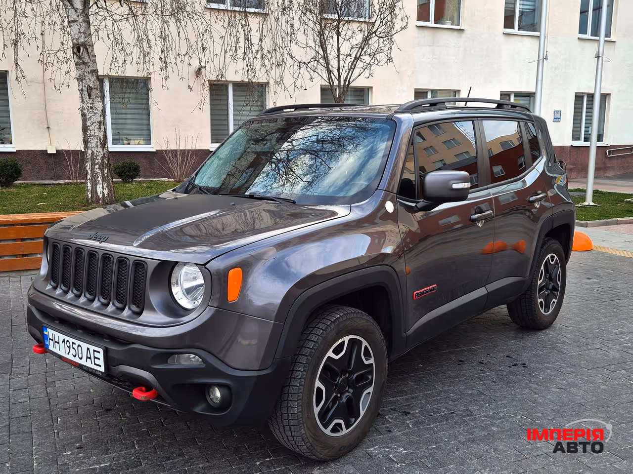 Jeep Renegade - фото 1