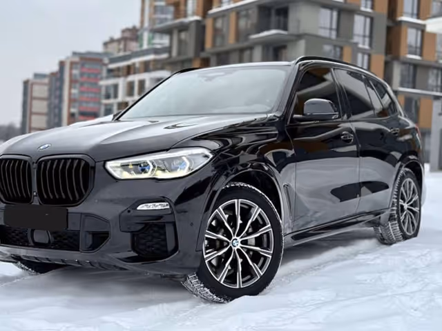 BMW X5 - фото 1