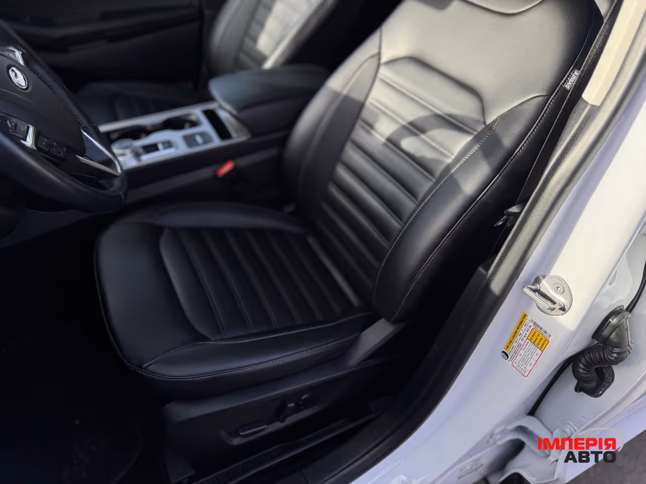 Ford Edge - фото 9