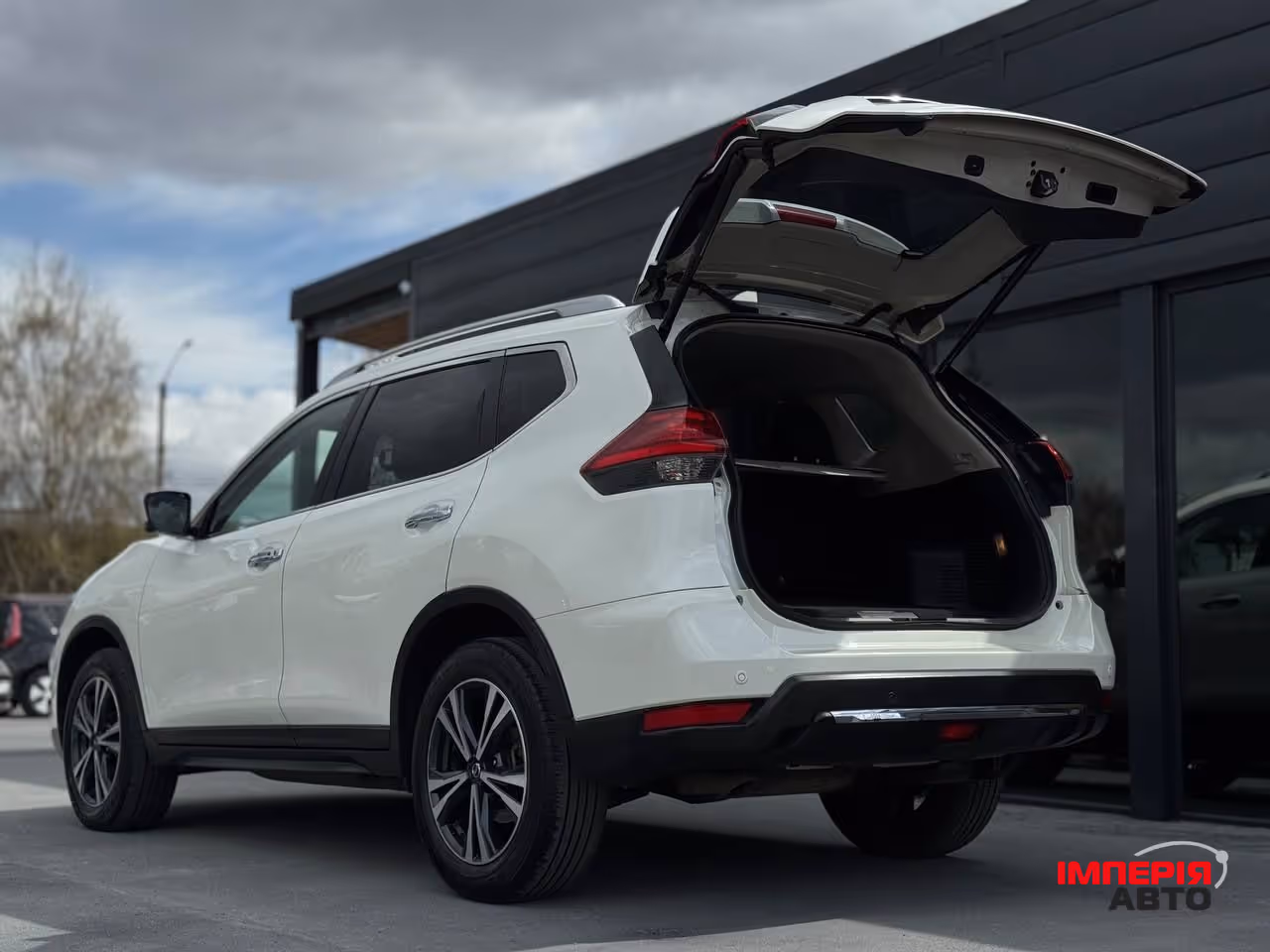 Nissan X-Trail - фото 25