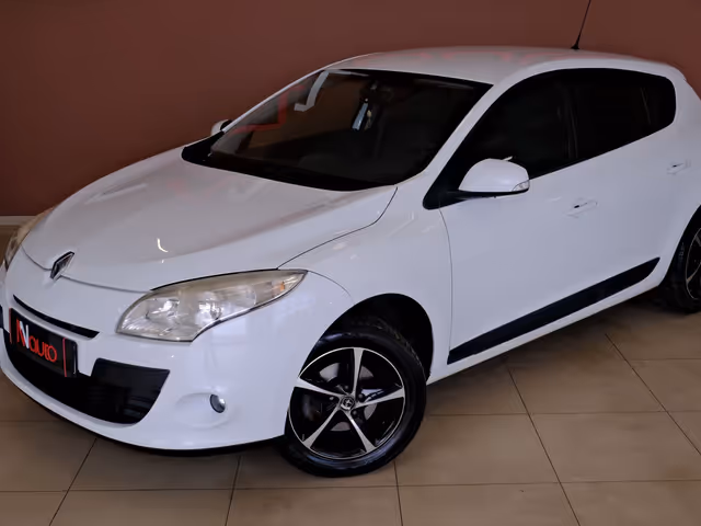 Renault Megane - фото 2
