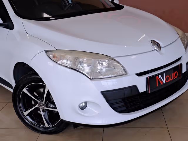 Renault Megane - фото 3