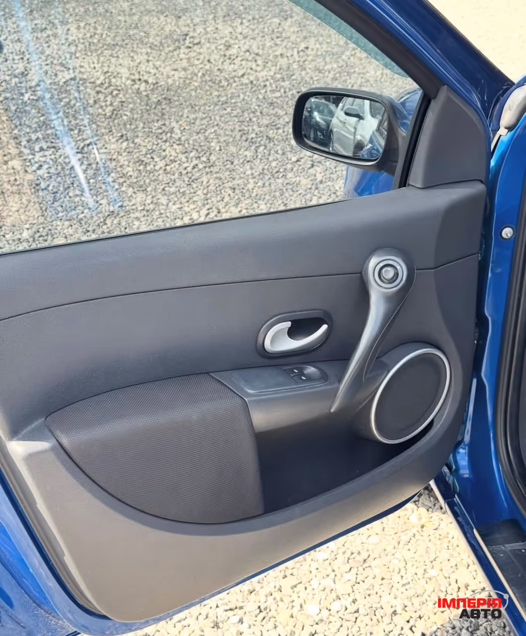 Renault Clio - фото 7