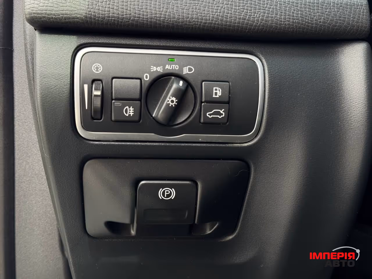 Volvo XC60 - фото 46