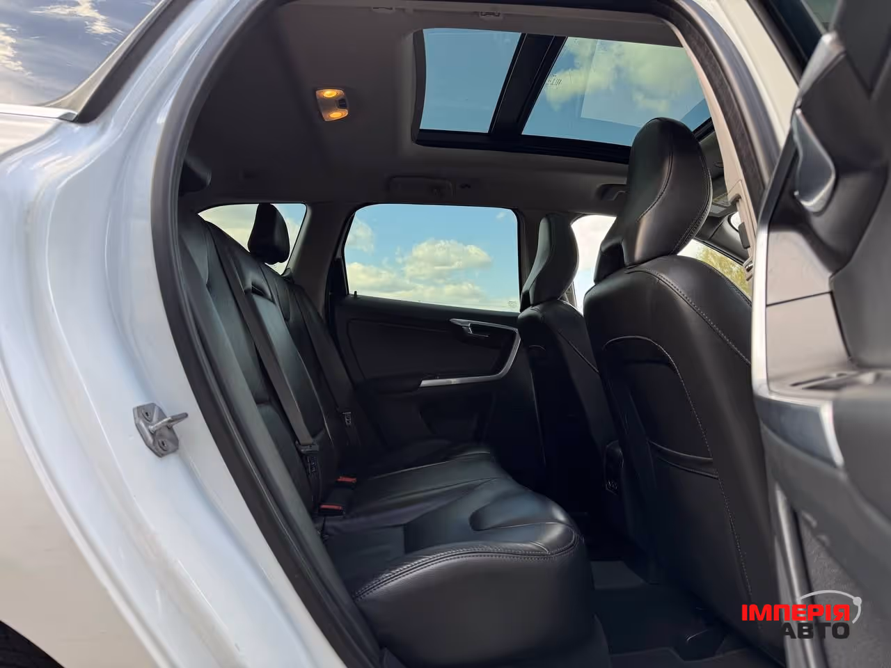 Volvo XC60 - фото 78