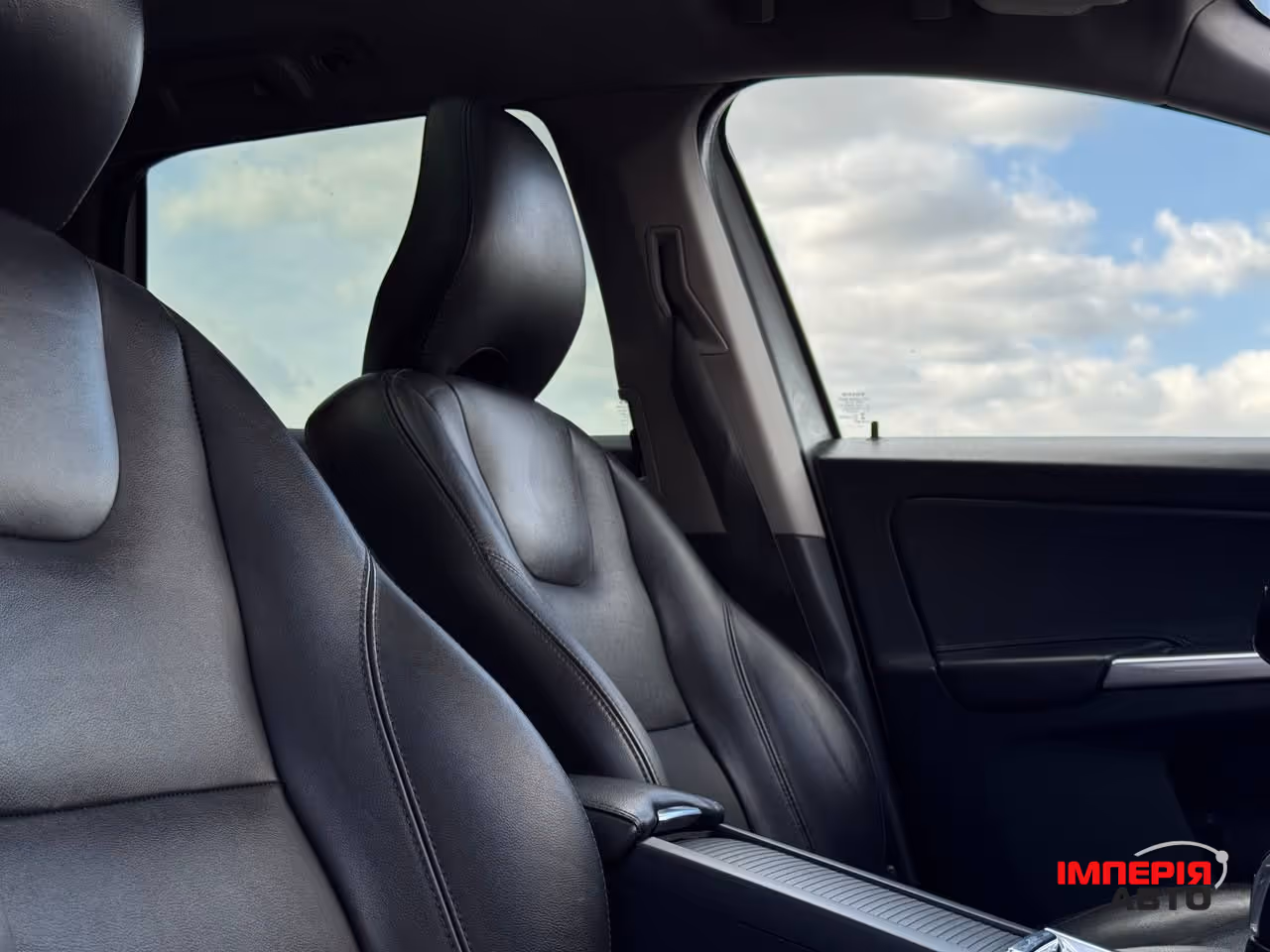 Volvo XC60 - фото 86