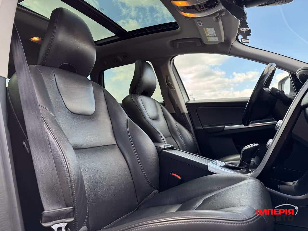 Volvo XC60 - фото 85