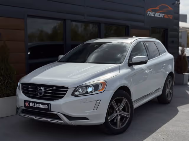 Volvo XC60 - фото 1