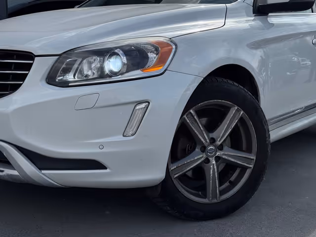 Volvo XC60 - фото 5