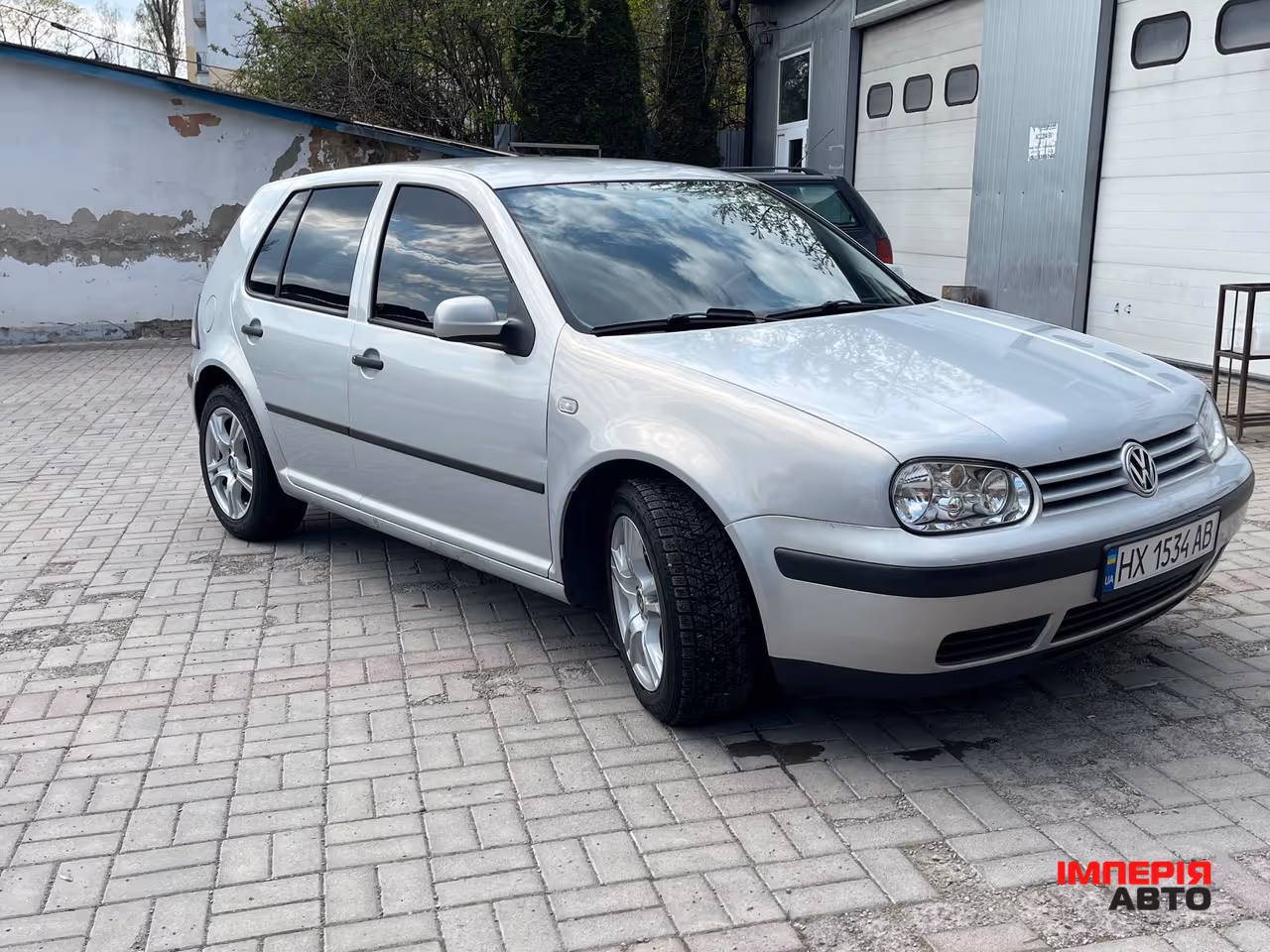 Volkswagen Golf - фото 2