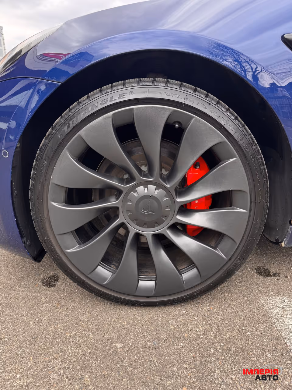 Tesla Model 3 - фото 11