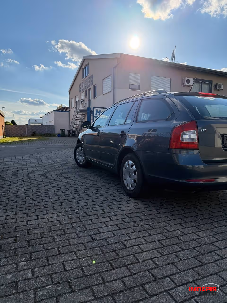 Skoda Octavia - фото 10