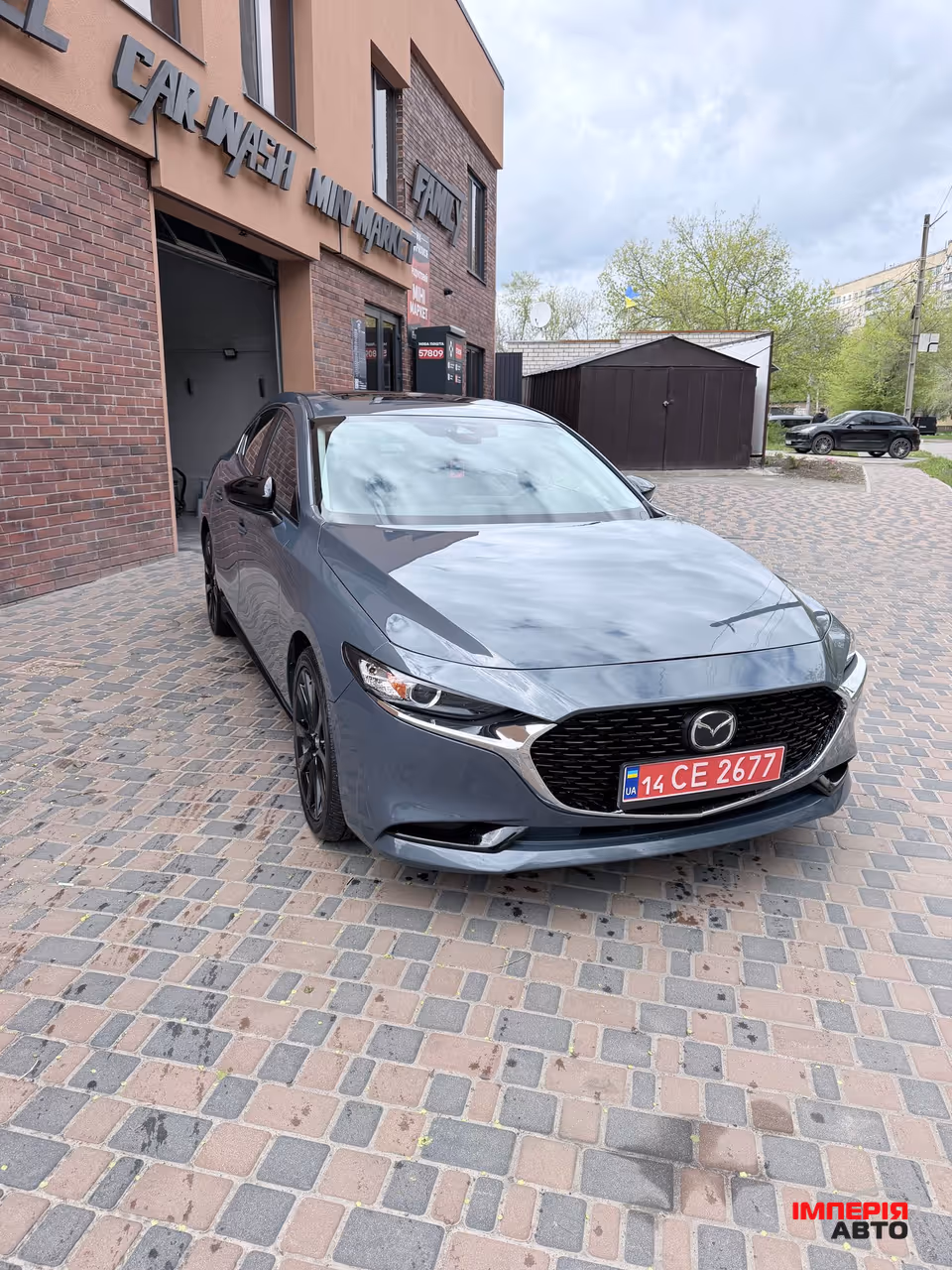 Mazda 3 - фото 1