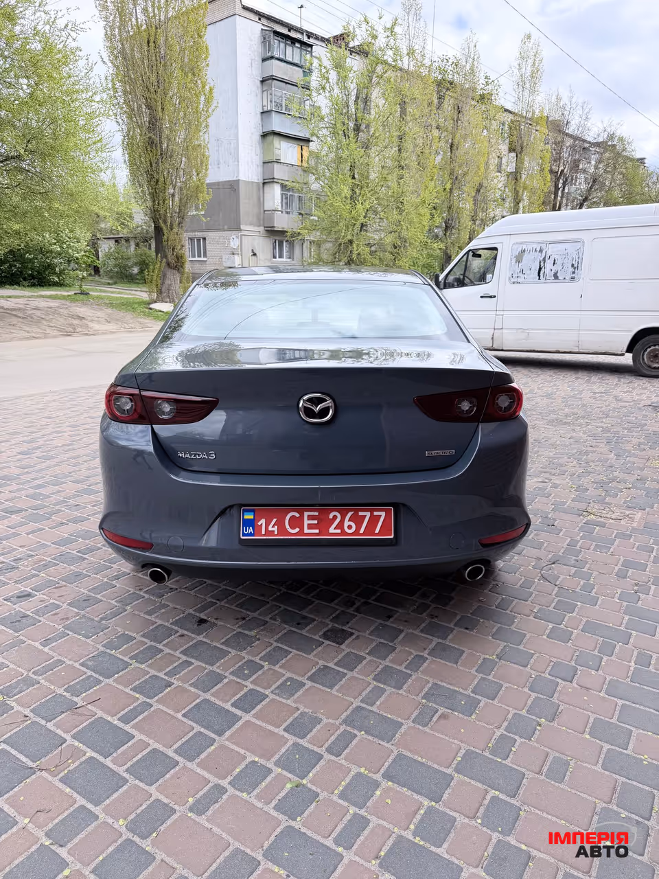 Mazda 3 - фото 7
