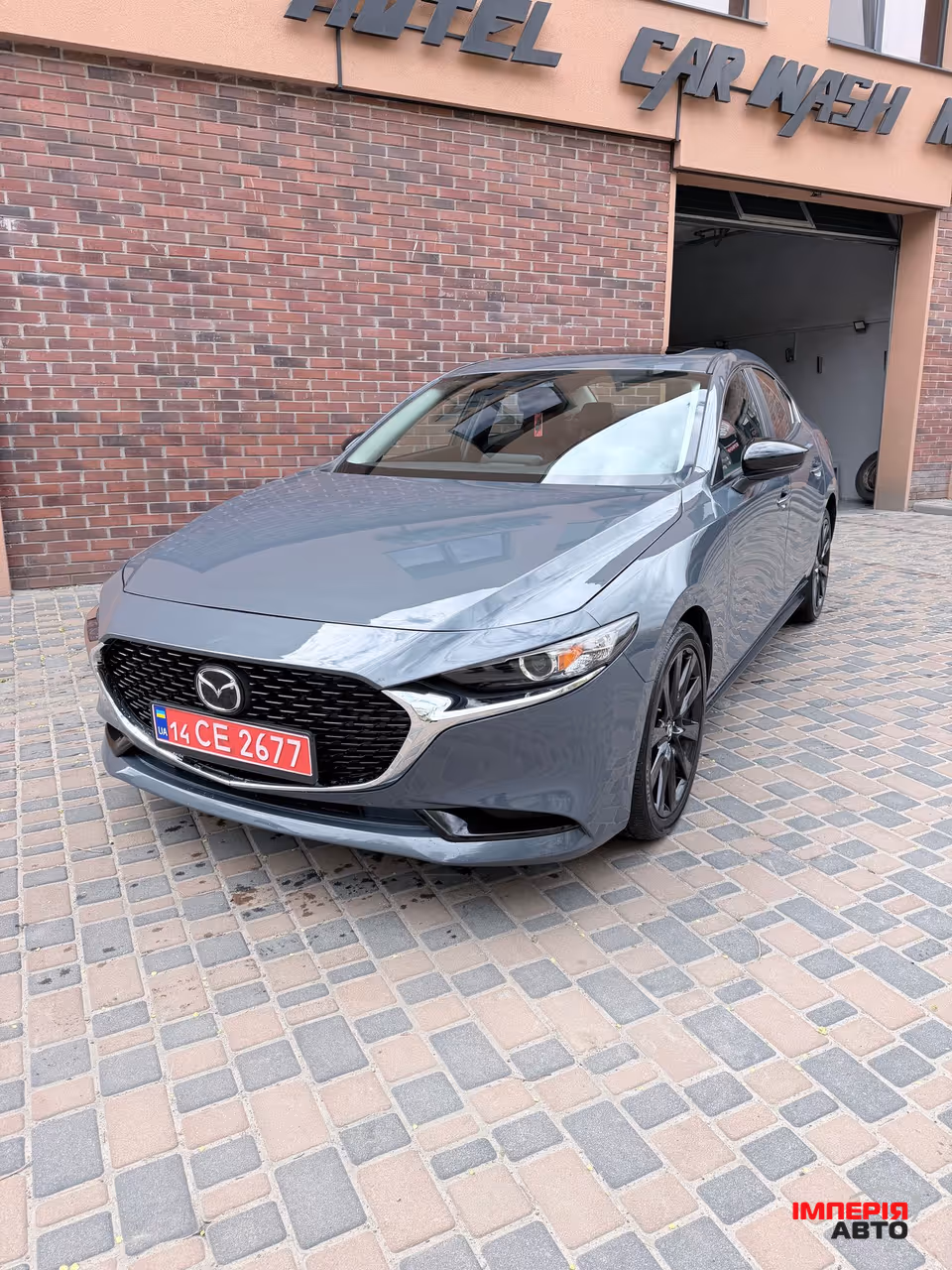 Mazda 3 - фото 5