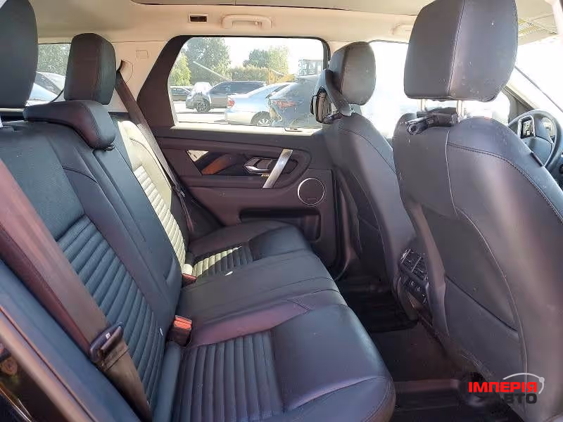 Land Rover Discovery Sport - фото 11