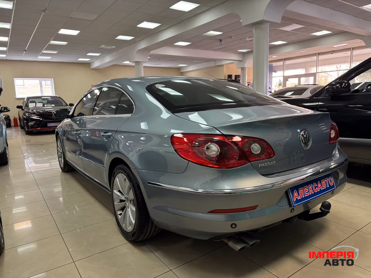 Volkswagen Passat CC - фото 4