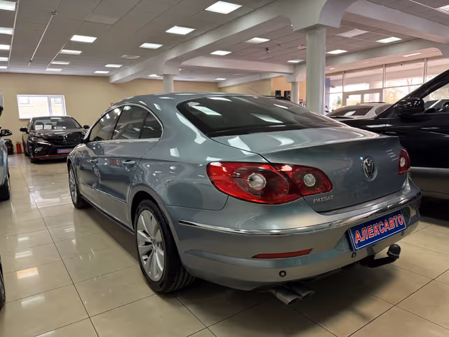 Volkswagen Passat CC - фото 4