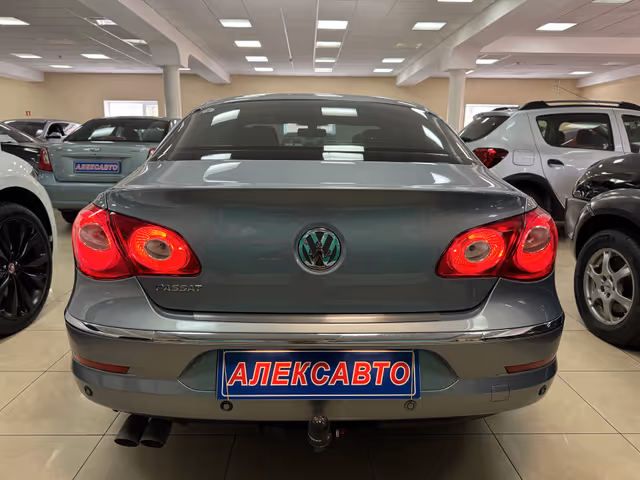 Volkswagen Passat CC - фото 5
