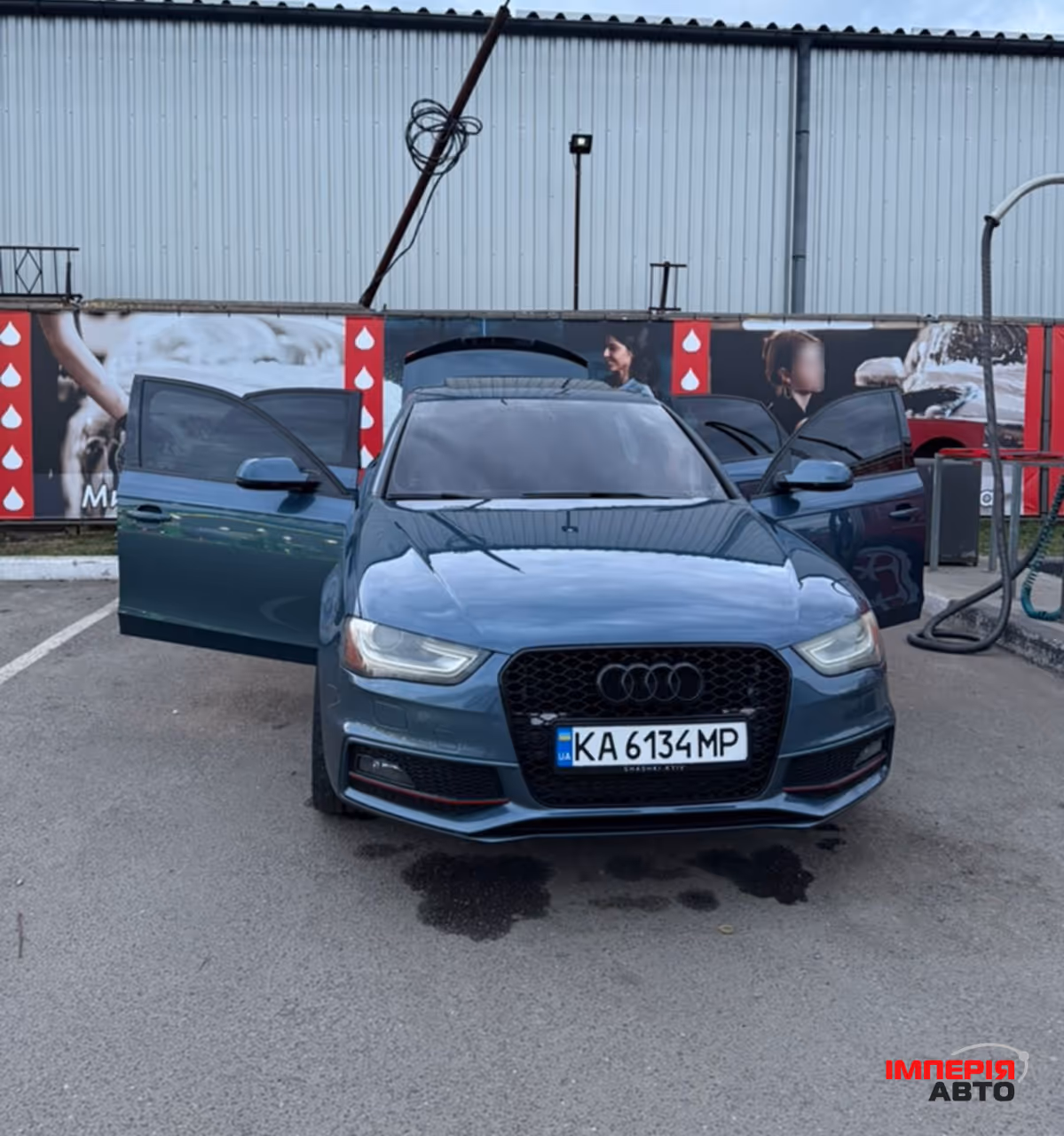 Audi A4 - фото 1