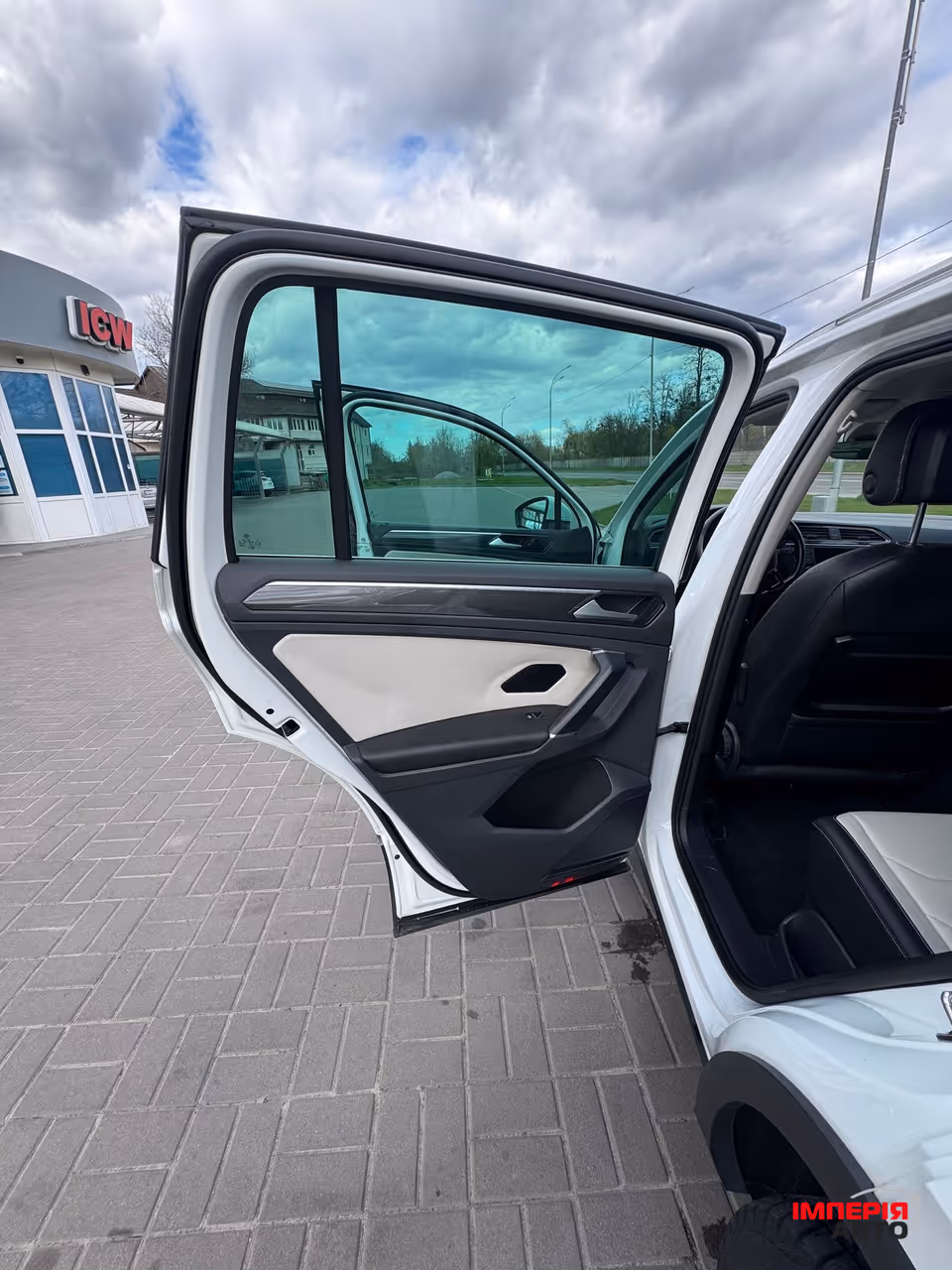 Volkswagen Tiguan - фото 17