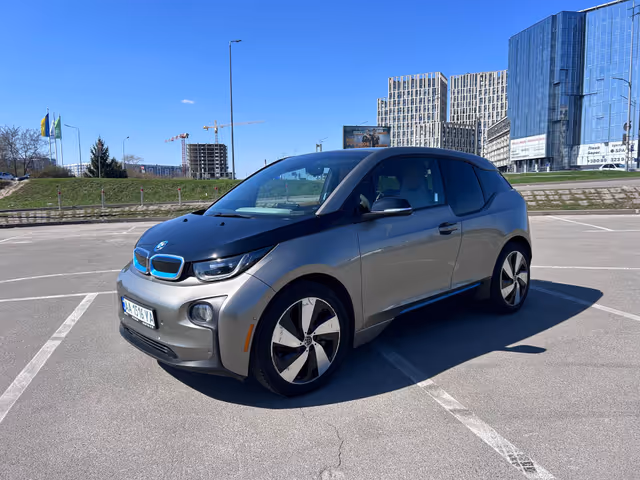 BMW i3 - фото 4