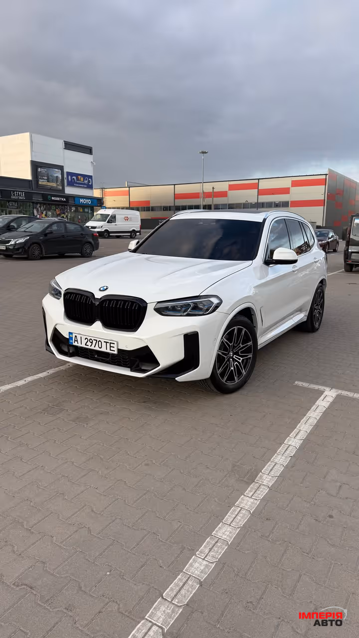 BMW X3 - фото 1
