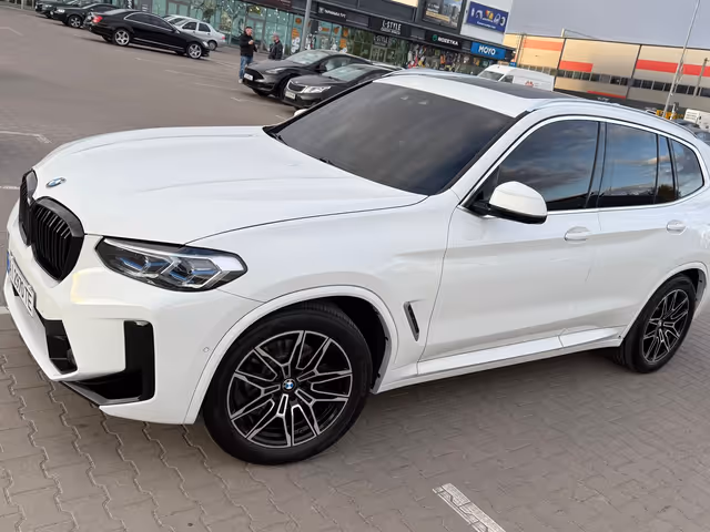BMW X3 - фото 2
