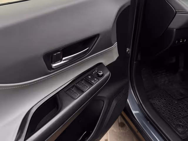 Toyota Venza - фото 5