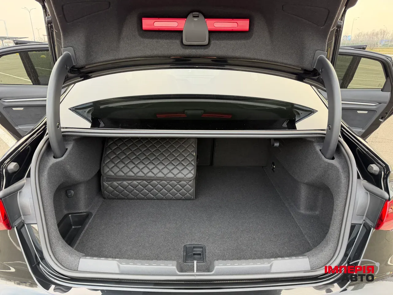 Audi RS 3 - фото 32