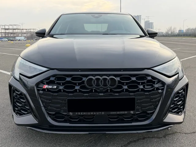 Audi RS 3 - фото 5