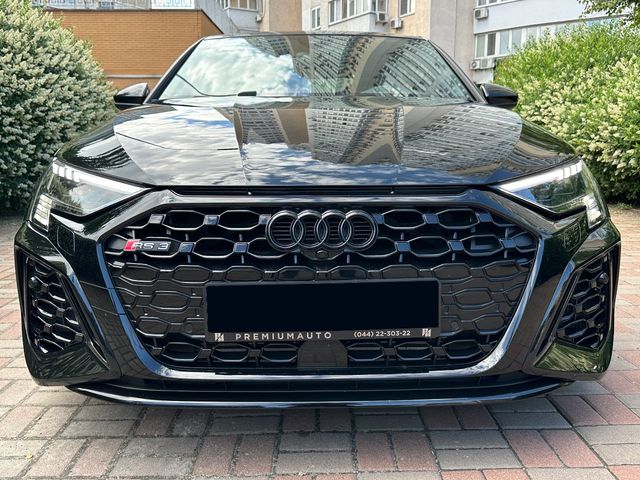 Audi RS 3 - фото 5